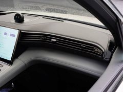 NIO ES8 2020 580KM Six-Seater - ფოტო 13