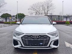 Audi A3 Facelift Sportback 35 TFSI Fashion Sport - ფოტო 2