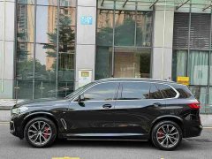 BMW X5 xDrive 30Li Luxury M Sport Package - ფოტო 2