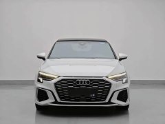 Audi A3 2022 Sportback 35 TFSI Fashion Sport - ფოტო 2