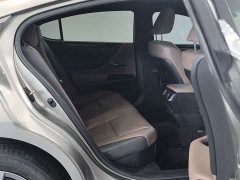 Lexus ES 2021 300h Excellence - ფოტო 11