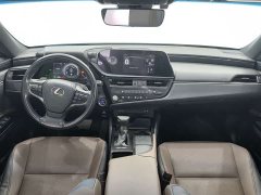 Lexus ES 2021 300h Excellence - ფოტო 13