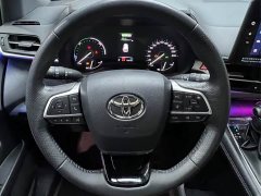 Toyota Gravia Grevias 2.5L Hybrid Premium VIP Edition - ფოტო 13