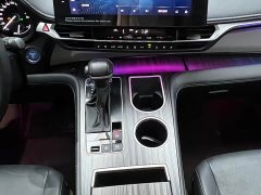 Toyota Gravia Grevias 2.5L Hybrid Premium VIP Edition - ფოტო 15