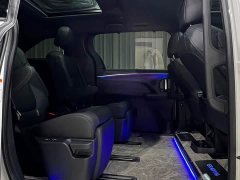 Toyota Gravia Grevias 2.5L Hybrid Premium VIP Edition - ფოტო 19