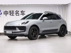 Porsche 2022 Macan 2.0T - ფოტო 1