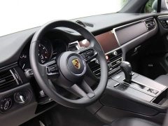 Porsche 2022 Macan 2.0T - ფოტო 10