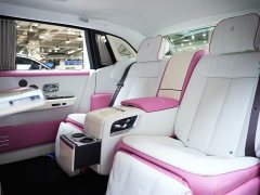 Rolls-Royce 2018 6.7T Long Wheelbase - ფოტო 17