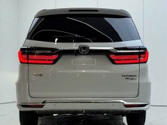 Honda Odyssey 2022 2.0L e:HEV Luxury - ფოტო 16