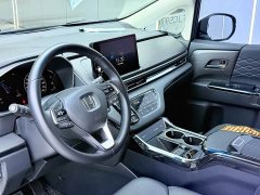 Honda Odyssey 2022 2.0L e:HEV Luxury - ფოტო 4