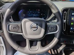 Volvo XC40 B3 Smart Remote Luxury Edition - ფოტო 14