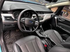 Geely Emgrand X3 2020 1.5L CVT Luxury - ფოტო 8