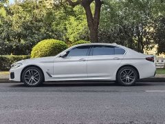 BMW 5 Series 525Li M Sport Package - ფოტო 13