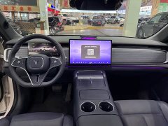 Voyah Lantu Zhiyin Four-Wheel Drive Qiankun Edition - ფოტო 11
