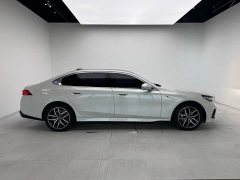 BMW i5 eDrive 35L Premium M Sport Package - ფოტო 17