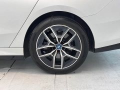 BMW i5 eDrive 35L Premium M Sport Package - ფოტო 8