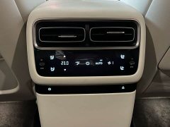 Li Auto i6 Two-Wheel Drive Standard - ფოტო 18