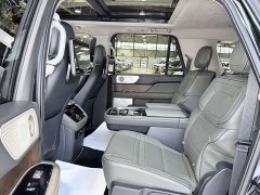 Lincoln Navigator 2022 3.5T Long Wheelbase Presidential Edition - ფოტო 10