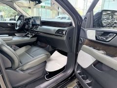 Lincoln Navigator 2022 3.5T Long Wheelbase Presidential Edition - ფოტო 17