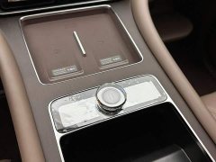 AITO Wenjie M9 Extended Range Ultra 52kWh 6-Seater with 192-Line LiDAR - ფოტო 17