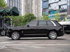 Rolls-Royce Cullinan 2018 Five-Seater - ფოტო 4