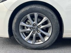 Mazda3 Axela 1.5L Automatic Standard Edition - ფოტო 14