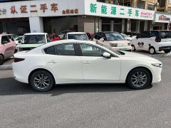 Mazda3 Axela 1.5L Automatic Standard Edition - ფოტო 3