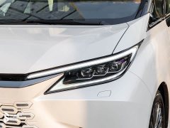 Lexus LM 350h Seven-Seater Elegant Edition - ფოტო 14