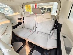 Lexus LM 350h Seven-Seater Elegant Edition - ფოტო 17