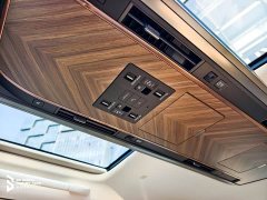 Lexus LM 350h Seven-Seater Elegant Edition - ფოტო 18