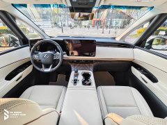 Lexus LM 350h Seven-Seater Elegant Edition - ფოტო 6