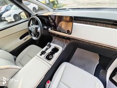 Lexus LM 350h Seven-Seater Elegant Edition - ფოტო 9