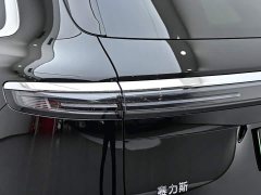 AITO M7 Extended Range Max AWD 5-Seater with 192-Channel LiDAR - ფოტო 9