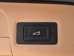Voyah Dream PHEV Extended Range Luxury Edition - ფოტო 15