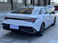 Hyundai Elantra 2023 1.5L CVT GLX Elite - ფოტო 4