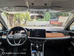 Volkswagen Bora 200TSI DSG Comfort Navigation Edition - ფოტო 10