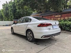 Volkswagen Bora 200TSI DSG Comfort Navigation Edition - ფოტო 13