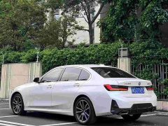 BMW 3 Series 320Li M Sport Package - ფოტო 4