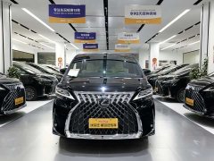 Lexus LM 2020 300h seven-seater elegant version - ფოტო 3