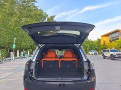 AITO M9 Pure Electric Max 100kWh 6-Seater - ფოტო 19