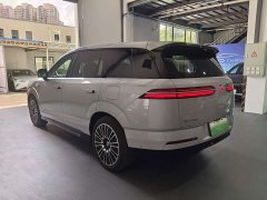 Denza BYD Denza N8L Flagship - ფოტო 4