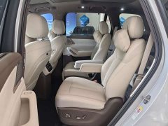 Denza BYD Denza N8L Flagship - ფოტო 9