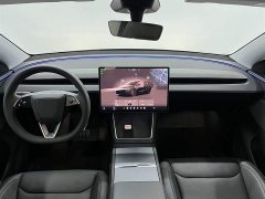 Tesla Model Y Rear-Wheel Drive - ფოტო 12