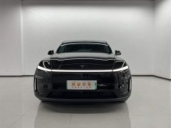 Tesla Model Y Rear-Wheel Drive - ფოტო 2