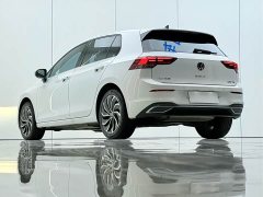 Volkswagen Golf 2023 280TSI DSG Pro - ფოტო 14