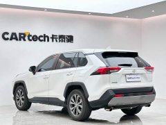 Toyota RAV4 2.0L CVT FWD Fashion Edition - ფოტო 3