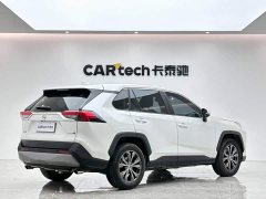 Toyota RAV4 2.0L CVT FWD Fashion Edition - ფოტო 5