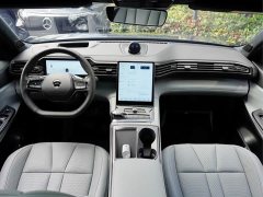 NIO ES8 2020 580KM Signature Edition Six-Seater - ფოტო 16