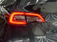 Tesla Model Y Rear-Wheel Drive - ფოტო 18