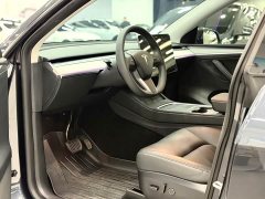 Tesla Model Y Rear-Wheel Drive - ფოტო 8